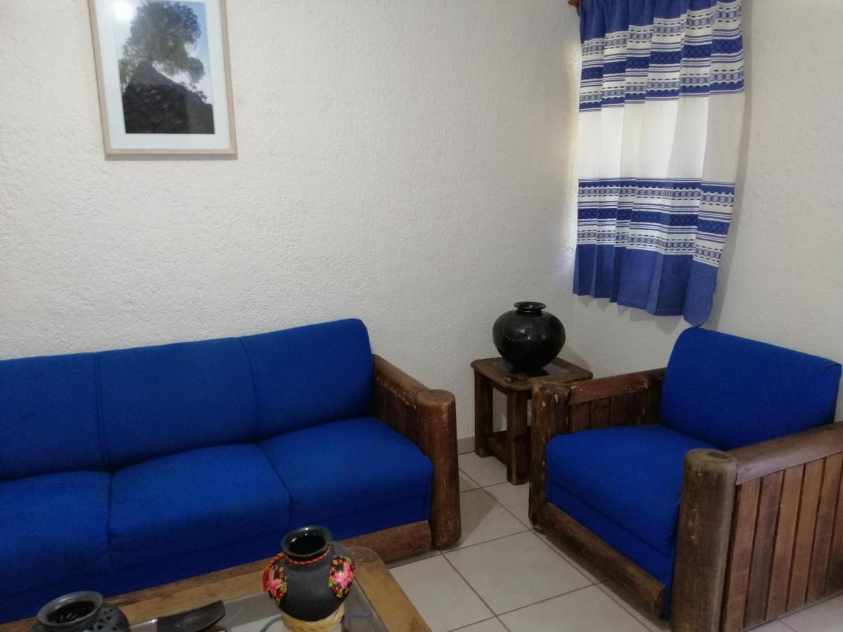 شقة Departamento La Crucecita, Con Aire Acondicionado, Excelente Ubicacion, En Segunda Planta سانتا كروز هواتولكو المظهر الخارجي الصورة